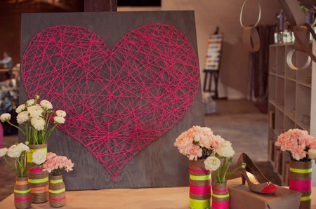 Hazlo tú mismo: un corazón con hilo rojo