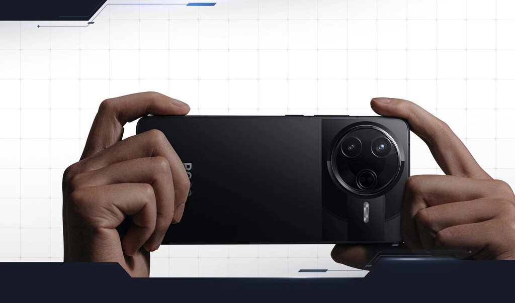 Celular gama alta para fotos bonitas y muchos años de actualizaciones. Tiene procesador premium 