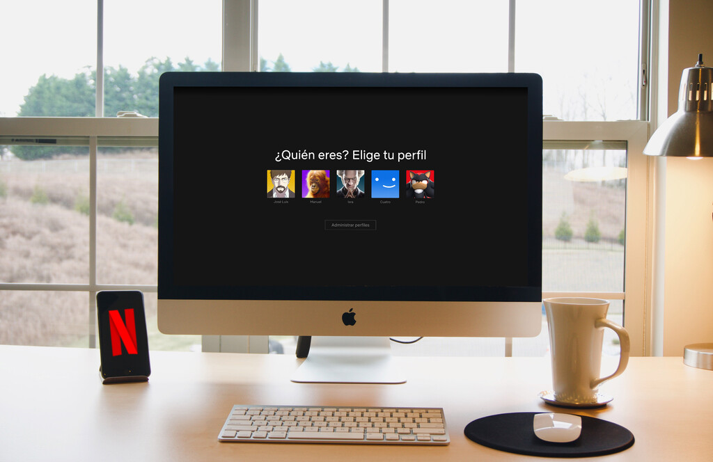 Netflix se arrepiente y anuncia descuentos en las tarifas para evitar la cancelación masiva de suscripciones... solo para algunos Netflix se arrepiente y anuncia descuentos en las tarifas para evitar la cancelación masiva de suscripciones... solo para algunos