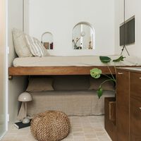 Así han transformado un local de 12 m² en un apartamento que tiene de todo y parece una suite de lujo 