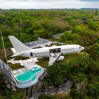 Un millonario compró un viejo Boeing 737 y cumplió un sueño bastante inusual, convirtió el avión en una mansión
