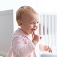 Juegos y actividades para estimular el desarrollo de bebés de 6 a 12 meses