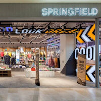 Este es el bolso tipo Tous que por menos de 20 euros Springfield va a agotar e sus rebajas antes de verano 