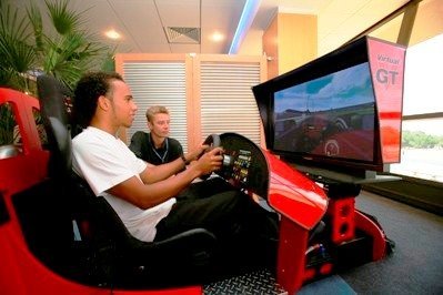Hamilton probará el McLaren en Jerez