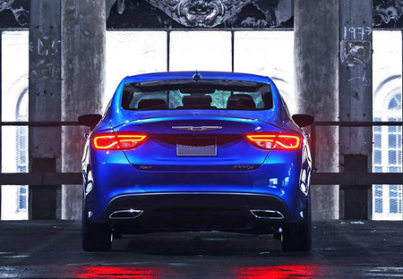 Chrysler 200