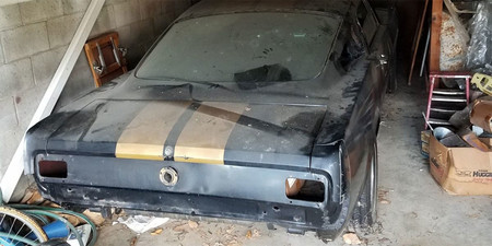 ¡Alhaja abandonada! Encuentran un Ford Mustang Shelby GT350H 1966