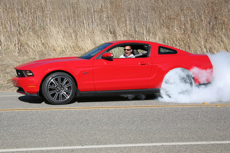 Ford se ha reído de la crisis en 2009