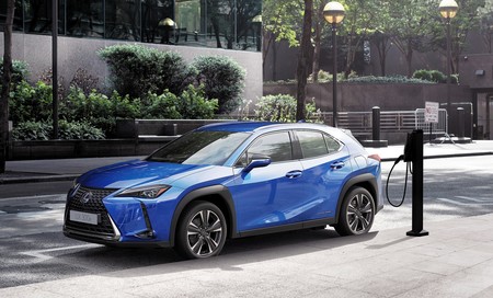 El Lexus UX 300e aterrizará este año en Europa con una batería garantizada por ¡un millón de kilómetros!