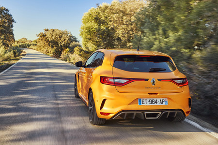 Renault Mégane R.S. 2018, prueba contacto