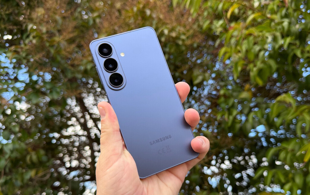 El Galaxy S26 es el rey de la gama alta compacta y acaba de tocar su precio mínimo histórico en Amazon
