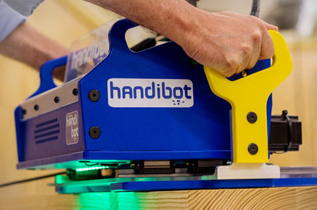 Handibot, el control numérico llega a casa para que lo manejes con tu tablet