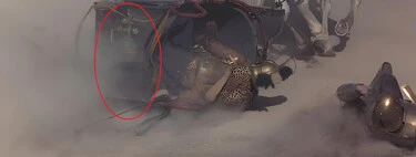 Si paras Gladiator en el minuto 1:26:36 verás cómo un carro empleó un aparato que no se inventó hasta 1.700 años más tarde Si paras Gladiator en el minuto 1:26:36 verás cómo un carro empleó un aparato que no se inventó hasta 1.700 años más tarde