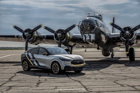 Ford Mustang Mach-E: Un tributo a las mujeres piloto de la Segunda Guerra Mundial