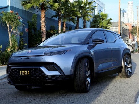 No es el primer coche eléctrico de Fisker, pero este SUV de 37.499 dólares quiere comerle la tostada a Tesla