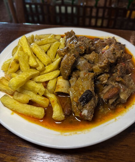 Carne De Cabra De Casa Basilio