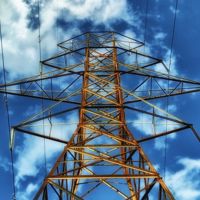 Un dato más para la vergüenza: en España sube más la luz que en la media de la UE 