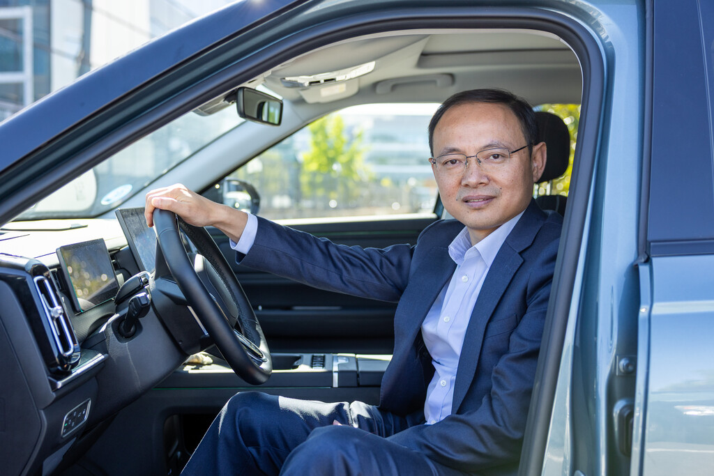 "El híbrido es lo que la gente pide": Shawn Xu, CEO global de Omoda y Jaecoo, nos adelanta sus planes para España y Europa 
