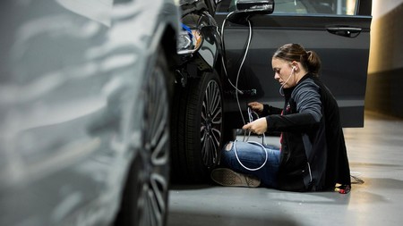 No, los ingenieros de Ford no se están quedando dormidos mientras prueban sus coches autónomos