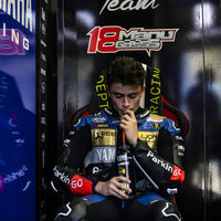Yamaha quiere quitarle a Manu González a MV Agusta: lo tientan para su nuevo equipo de Moto2 con Valentino Rossi 