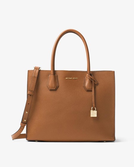 31 bolsos y mochilas de lujo con hasta el 50% de descuento en El Corte  Inglés: Michael Kors, Adolfo Domínguez o Furla más baratos