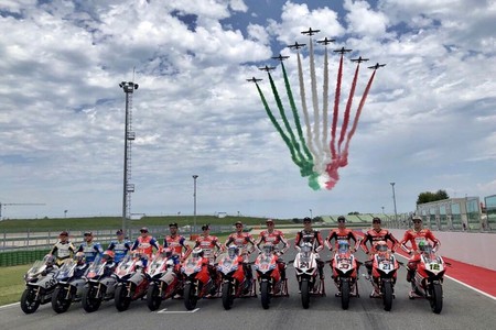 Ducati Wdw Race Of Champions