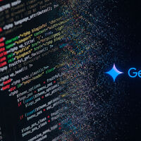 La única manera de que Gemini programe mejor es entrenarlo con apps auténticas. Google ha decidido hacerse con su código 