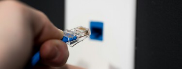 Dos formas para convertir las viejas instalaciones de cable de antena de TV en conexiones Ethernet y olvidarnos del WiFi en casa 