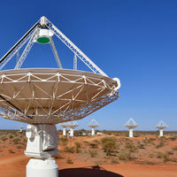 Detectan cuatro objetos en el espacio profundo nunca antes vistos: una especie de anillos gigantescos con borde brillante