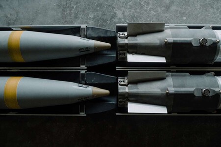 Four Gbu 39 Small Diameter Bombs Sit In The Munitions 3afa88 1024