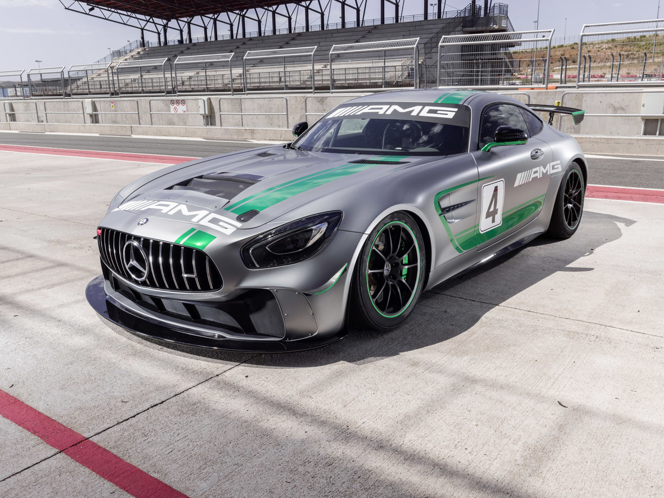 El Mercedes-AMG GT4 estrenará en competición el motor 4.0 litros V8 biturbo