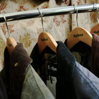 Hemos descubierto la forma de llevar un Barbour por menos de 35 euros: todavía quedan tallas 