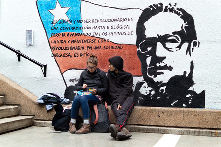 ¿Es el paro igual para todos o merece la pena estudiar?