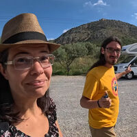 Marta y Marià, pareja: "Hace 14 años nos fuimos de Barcelona, mandamos una furgoneta a Argentina y ya nunca más volvimos" 