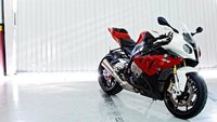 BMW S1000RR 2012, observándola donde más le gusta estar