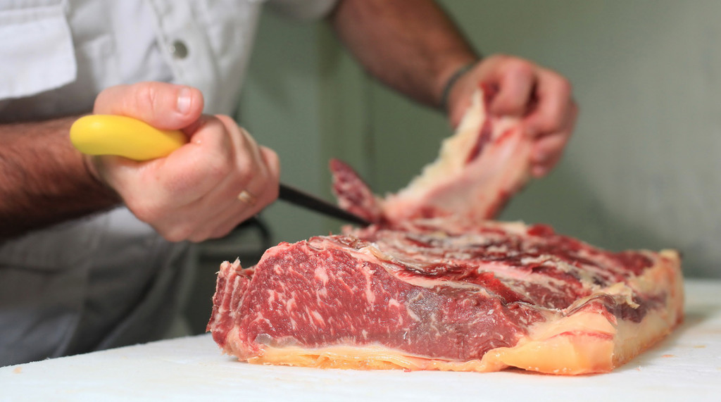 Estos son los chuletones y entrecots que sirve Martín Berasategui (y puedes comprarlos genial de precio y con envío gratis)