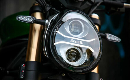 V4 Benelli 4 2023