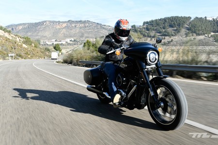 Harley-Davidson está trabajando en motos que se mantengan solas en pie, al estilo de los sistemas de Honda y Yamaha