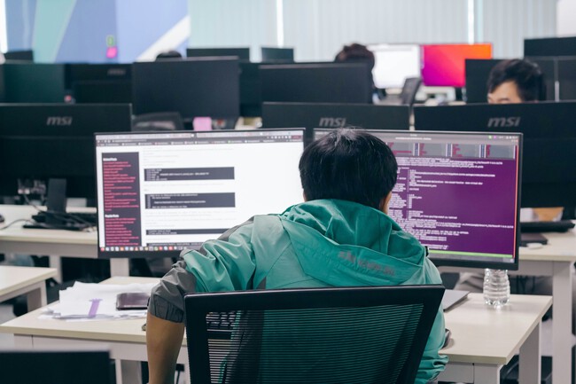 Hacker Openai Anthropic