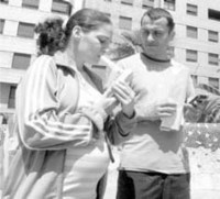 Pruebas para detectar monóxido de carbono en los bebés de madres fumadoras