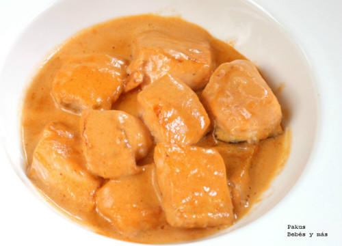 Salmón con crema de verduras. Receta saludable para todos