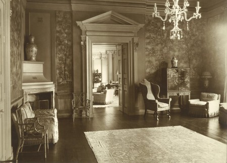 Imagen de archivo del salón de Philip Sassoon en Trent Park House a finales de la década de 1930.