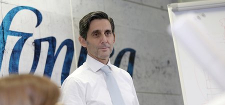 Álvarez-Pallete, presidente de Telefónica, cree que las empresas tecnológicas pagarán a las personas por usar sus datos