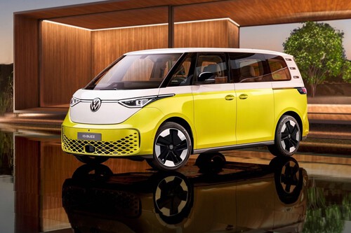 Volkswagen ID. Buzz: la Combi se ha vuelto eléctrica, más práctica, pero manteniendo el carisma de siempre
