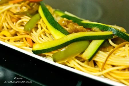 Receta de espaguetis con salteado de verduras