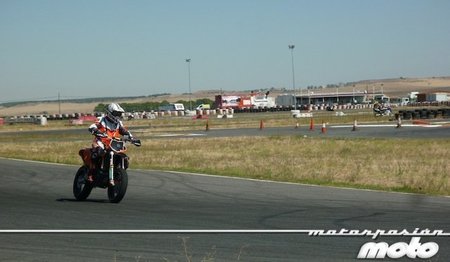 KTM-supermotard-Albi-FK1