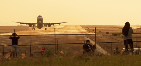Spotting: Algo más que fotografiar aviones