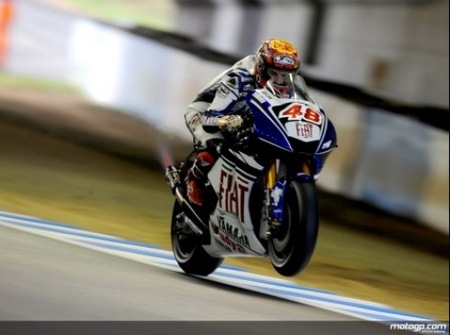 Jorge Lorenzo logra la pole en Motegi
