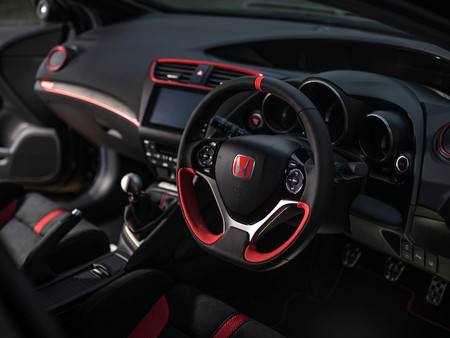Honda Civic Type R Black Edition interior