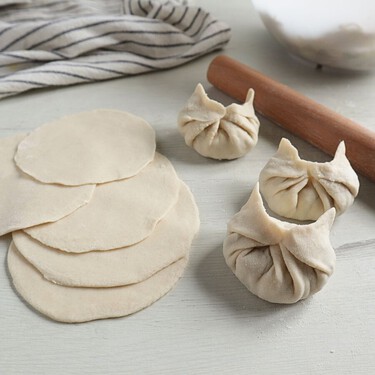 Masa para gyozas, mandu o jiaozi: cómo hacer la mejor base para tus dumplings caseros
