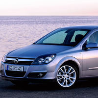 Opel Astra, Renault Megane y Ford Focus se alzaron como los coches que más visitaron el taller en 2019